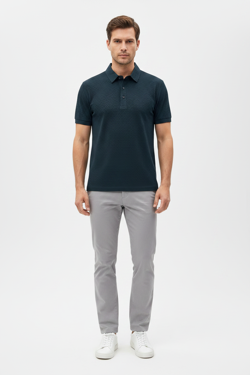 Polo bleu pétrole face